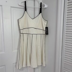 Karl Lagerfeld Black and Cream Label Detail